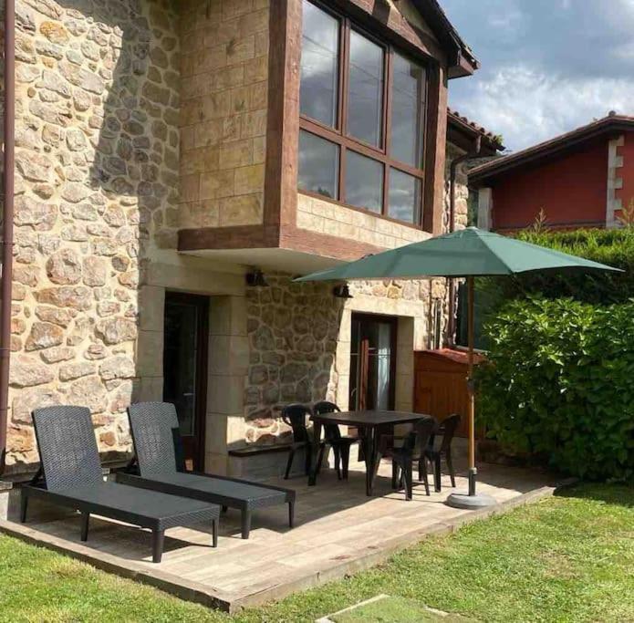 Apartamento En Cantabria, Treceño Esterno foto